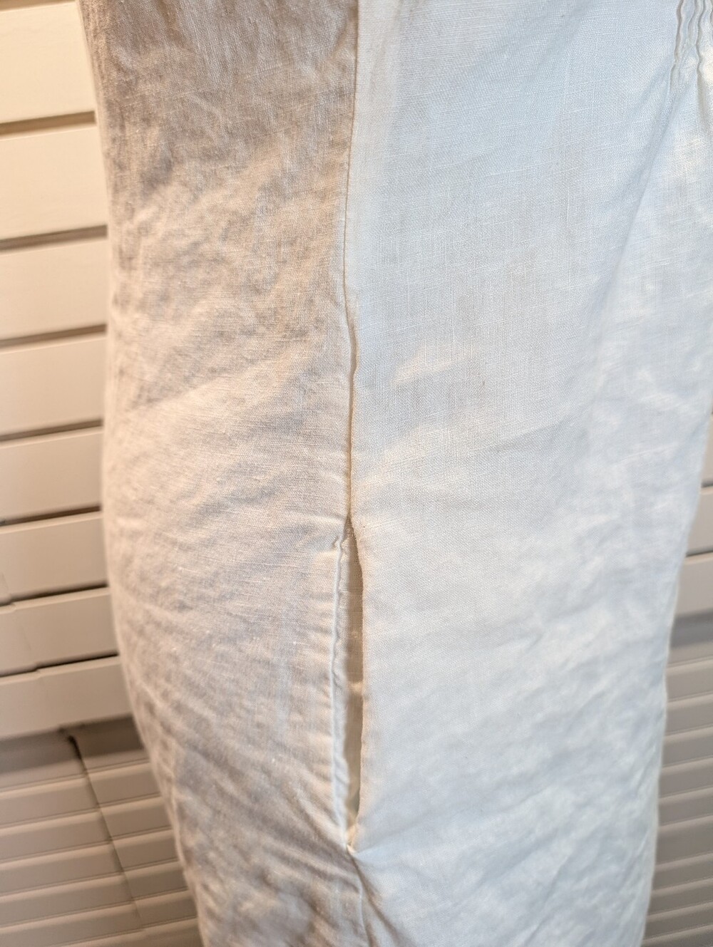 Boden White Sleeveless V-Neck Summer Dress - Picture 6 of 10